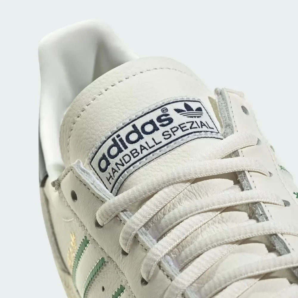 adidas discover sleek